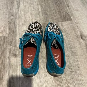 Brand new in box Twisted X teal leopard bomber